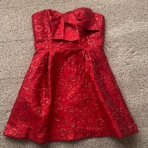 Lilly Pulitzer Kataleya strapless floral Jaquard dress in Amaryllis Red.